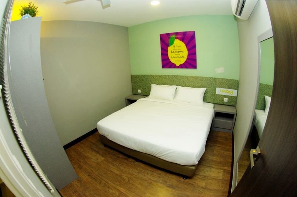Lemon 8 Boutique Hotel @ Melaka Exterior photo